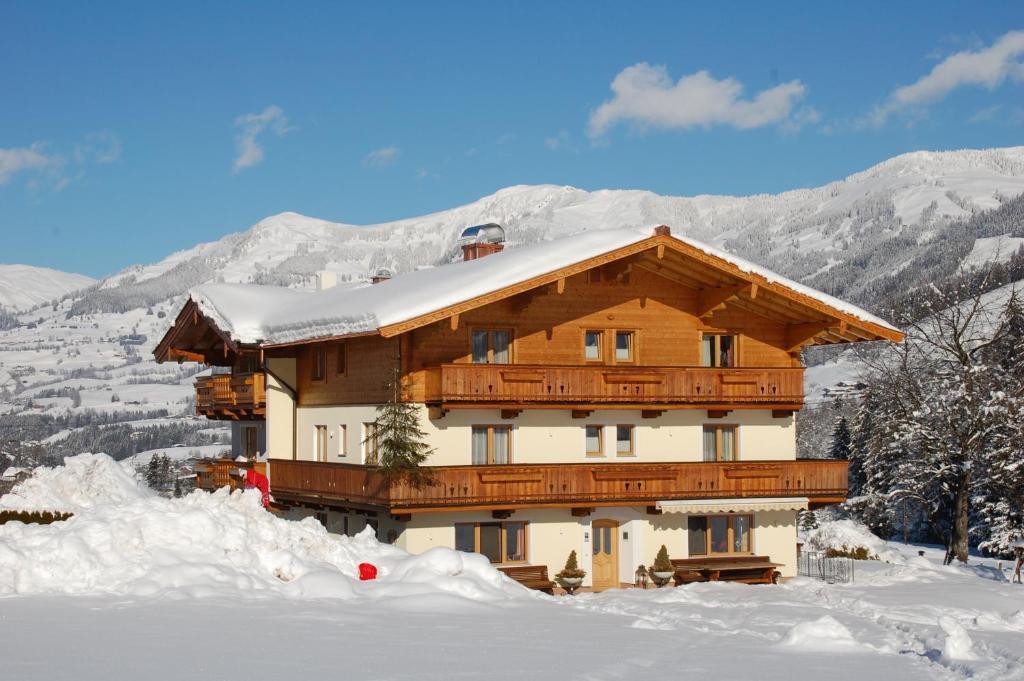 Pension Ederhof Йохберг Экстерьер фото